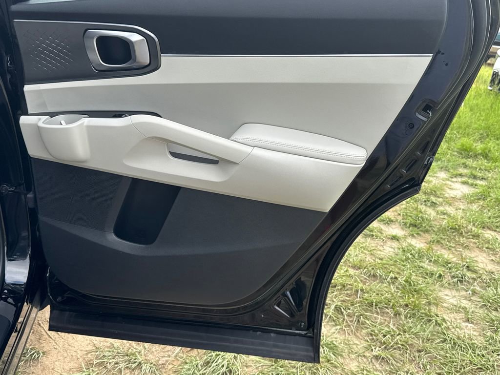 New 2025 Kia Sorento EX image 16