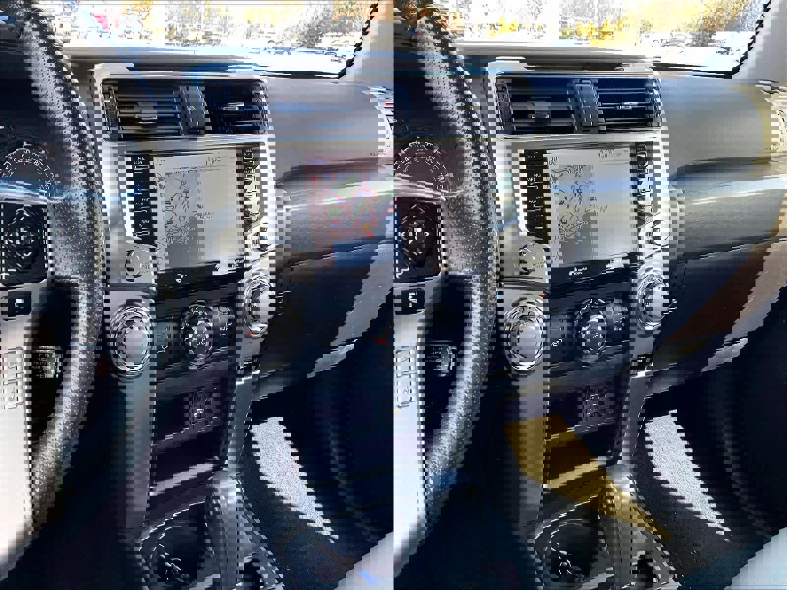 Used 2024 Toyota 4Runner SR5 Premium AWD/4WD image 30