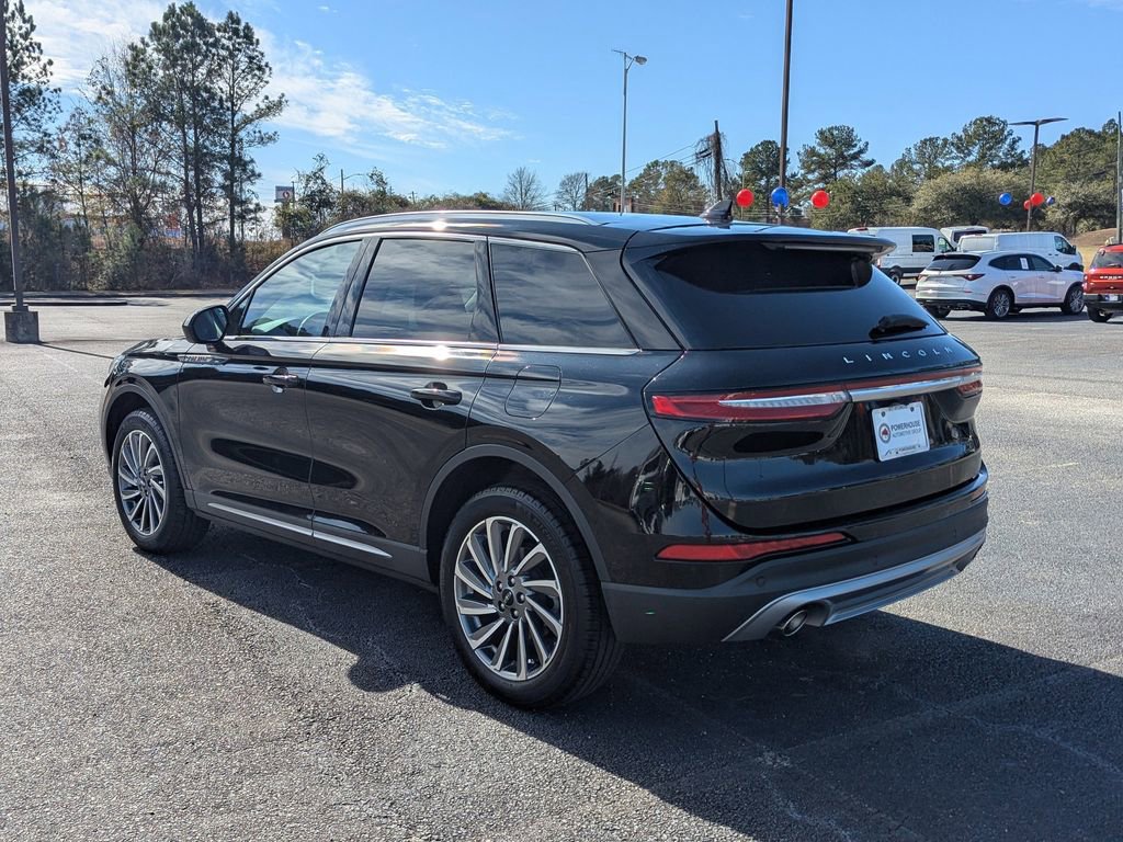 Used 2024 Lincoln Corsair Reserve image 8