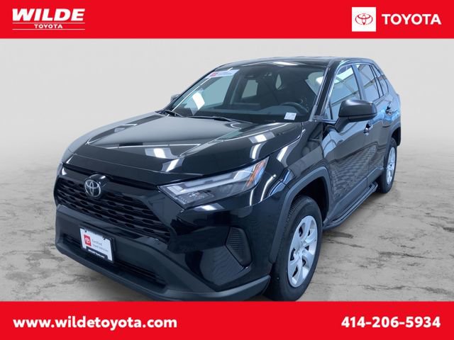 Certified 2023 Toyota RAV4 LE image 1