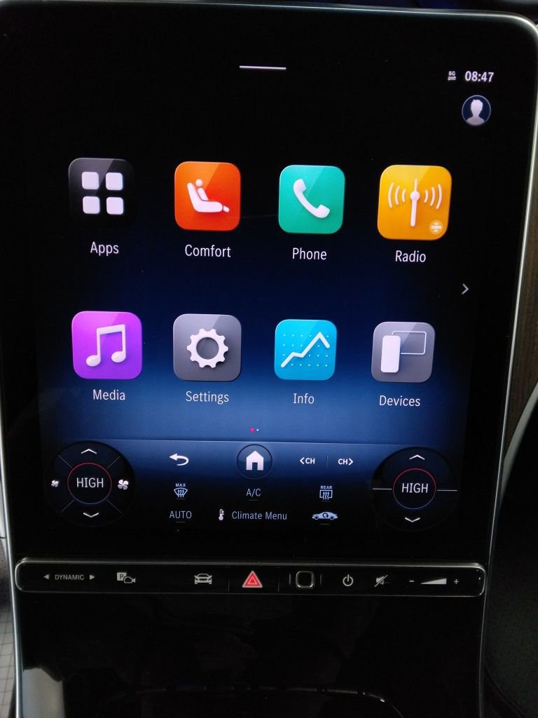 Used 2025 Mercedes-Benz C 300 4MATIC Sedan image 23