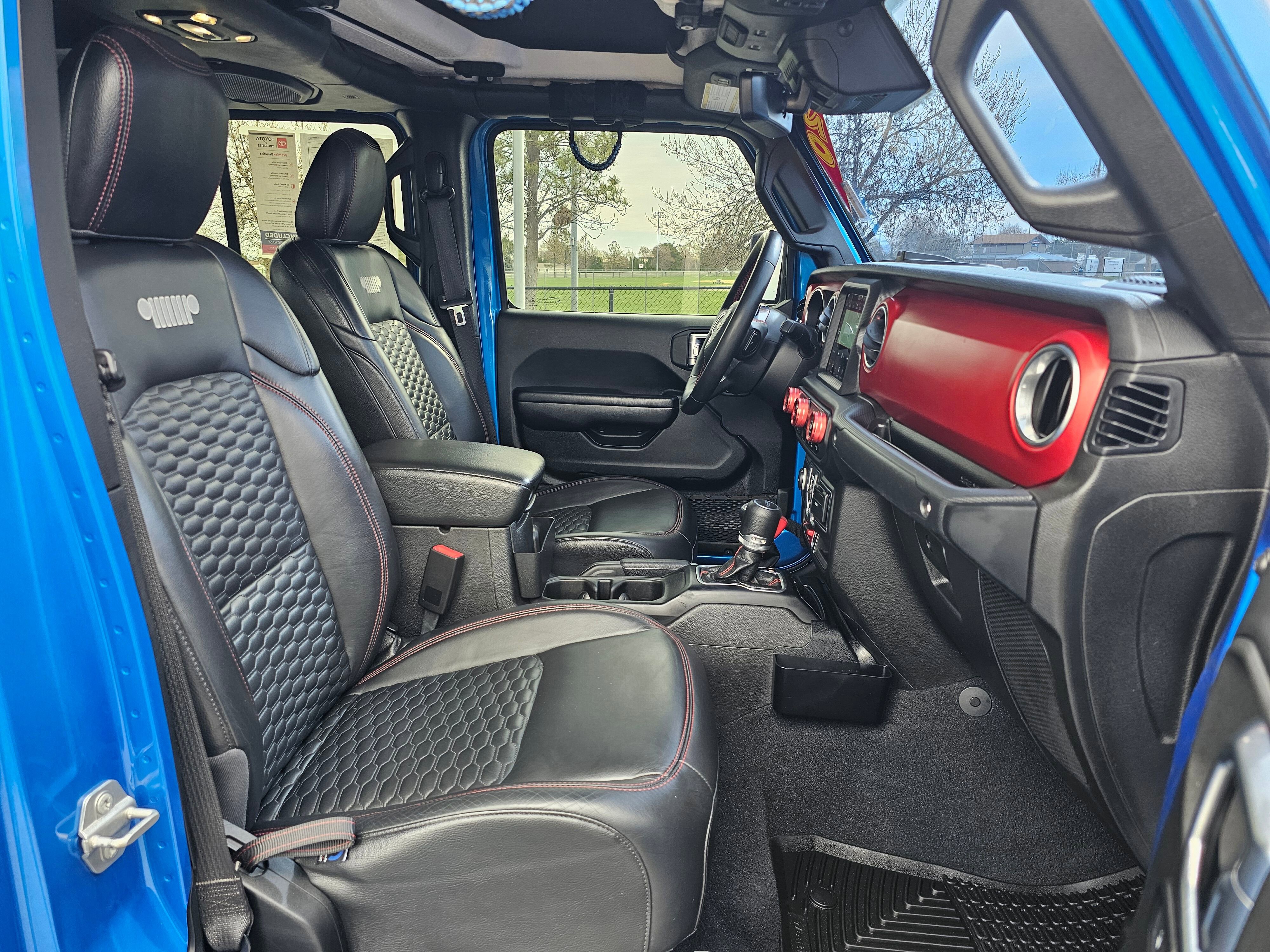 Used 2020 Jeep Gladiator Rubicon image 10