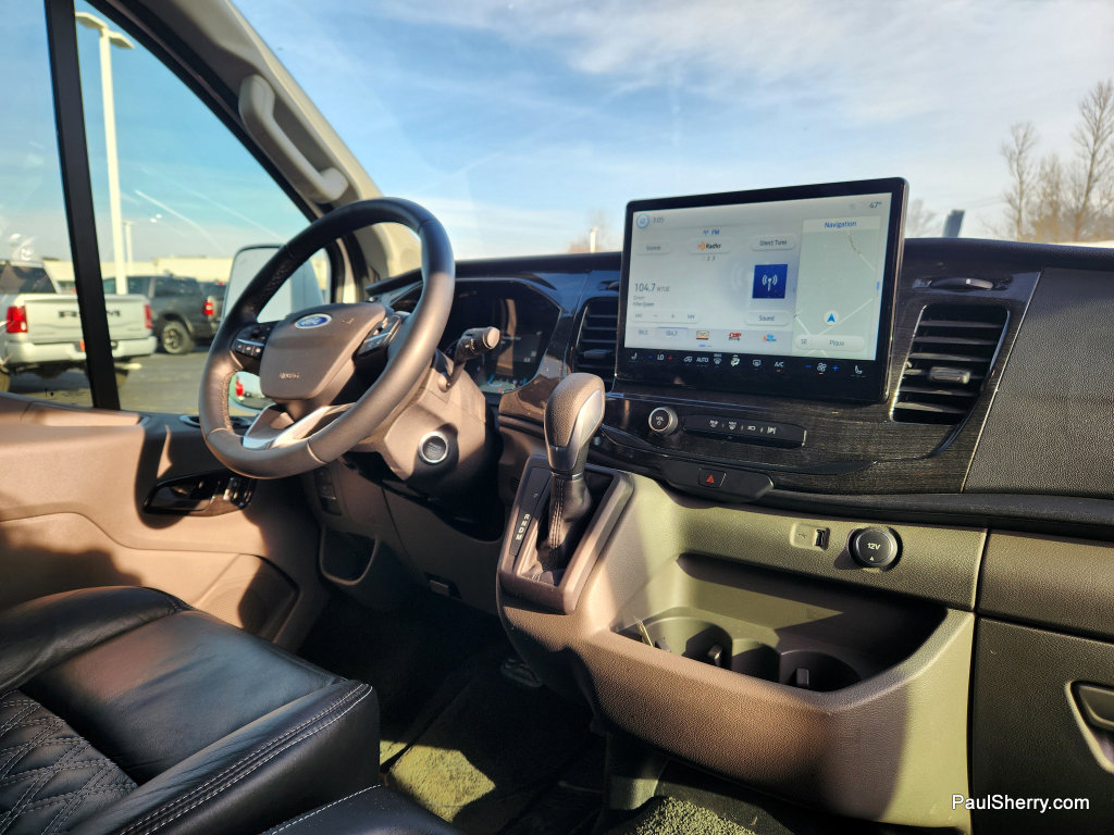 Used 2023 Ford Transit 150 Low Roof AWD image 45