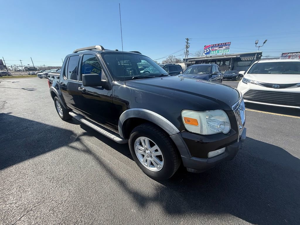Used 2010 Ford Explorer Sport Trac XLT image 1