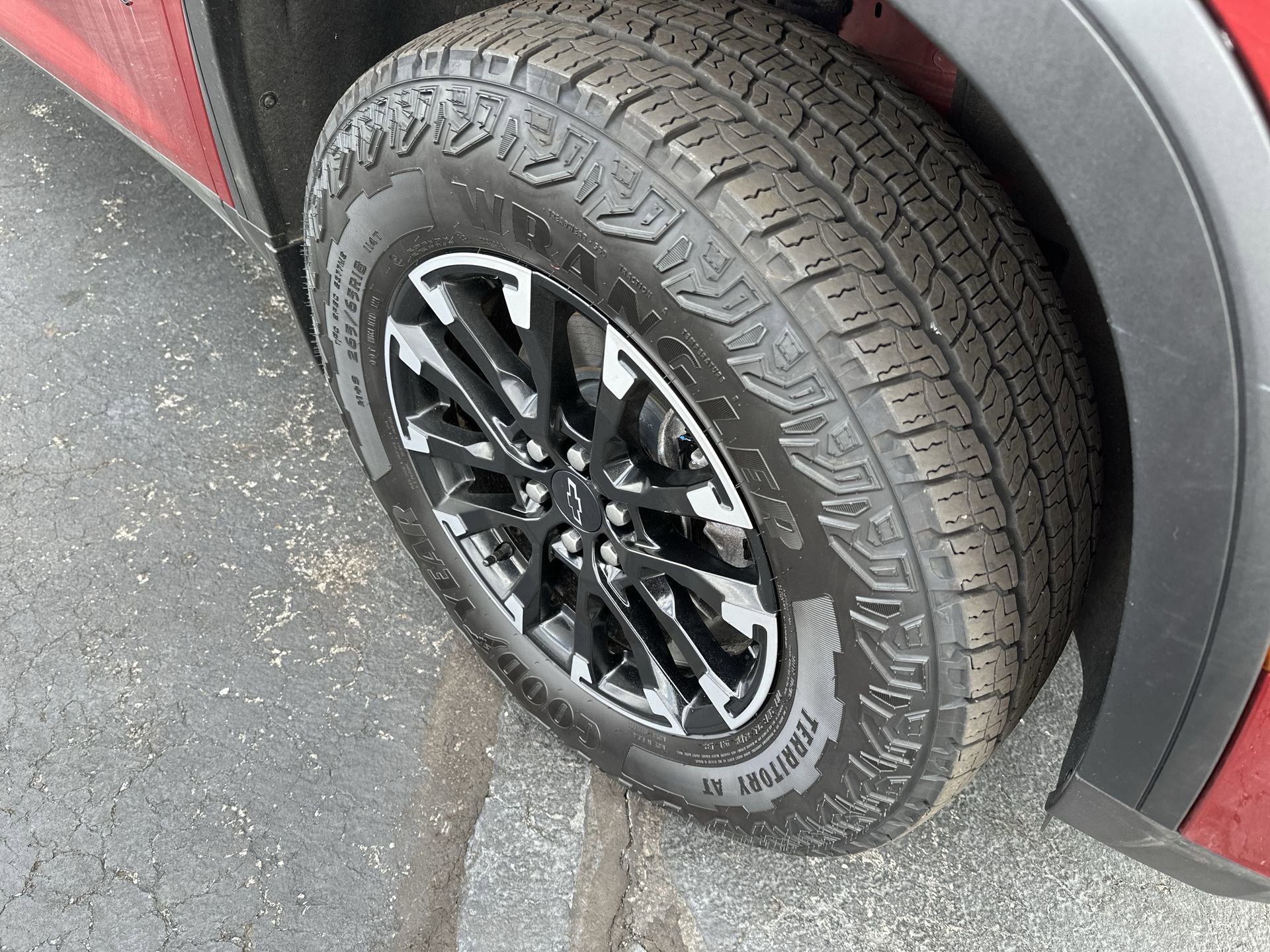 Certified 2024 Chevrolet Traverse Z71 w/ LPO, Floor Liner Package AWD/4WD image 10