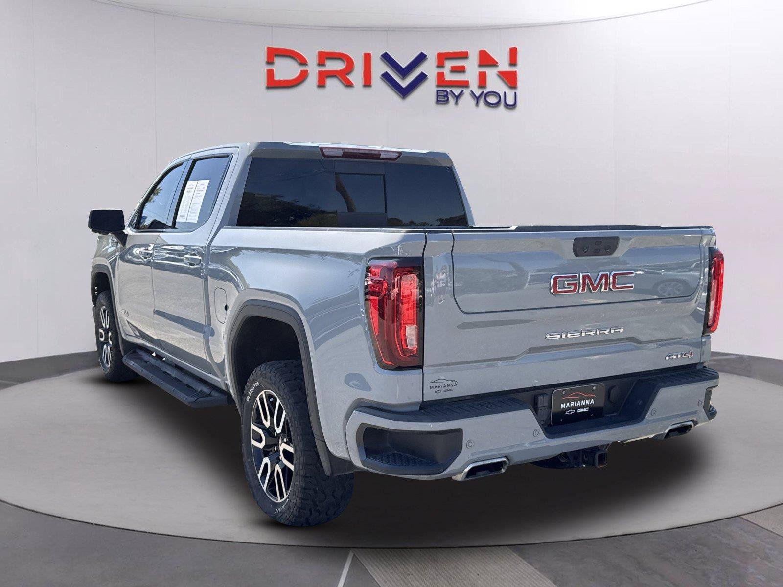 Used 2024 GMC Sierra 1500 AT4 w/ AT4 Preferred Package AWD/4WD image 6