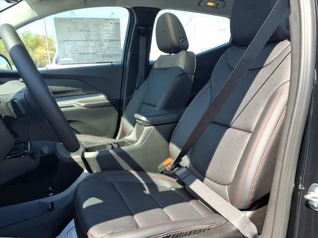 New 2027 Chevrolet Bolt RS w/ Technology Package FWD image 12