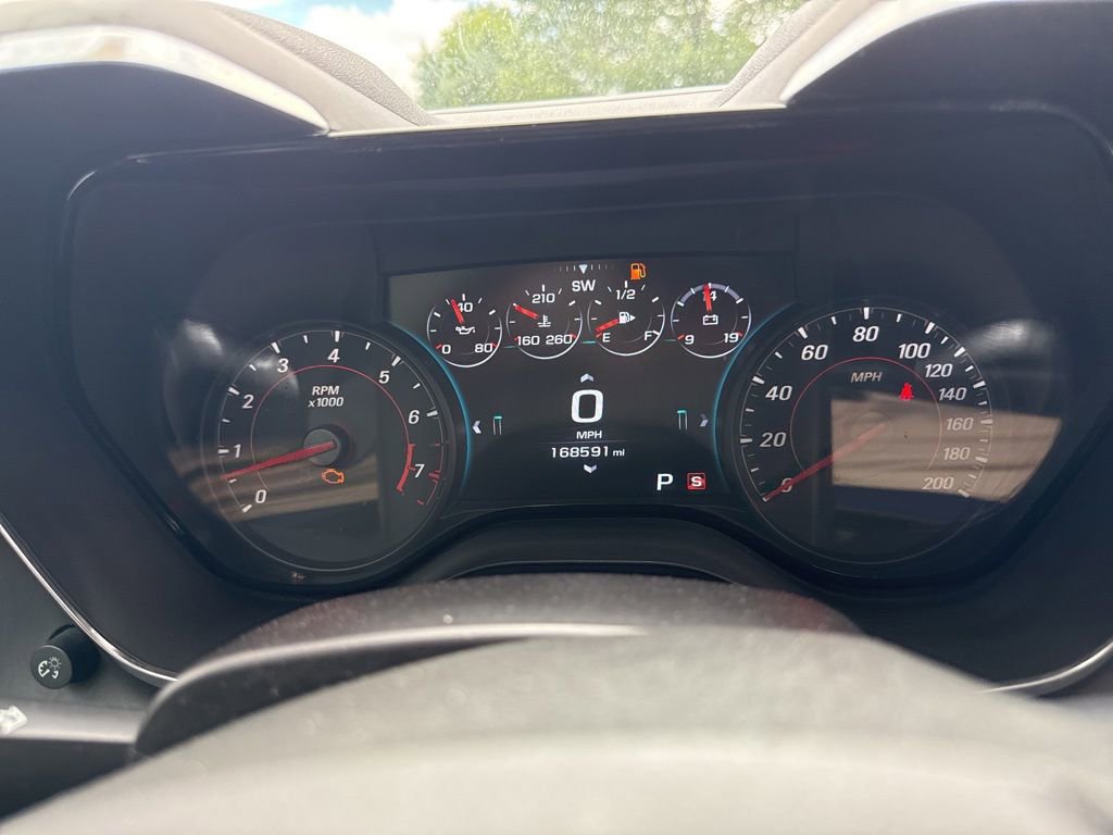 Used 2016 Chevrolet Camaro SS RWD image 13