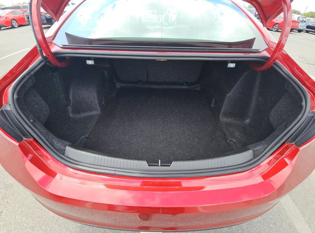 Used 2024 Chevrolet Malibu LT image 6