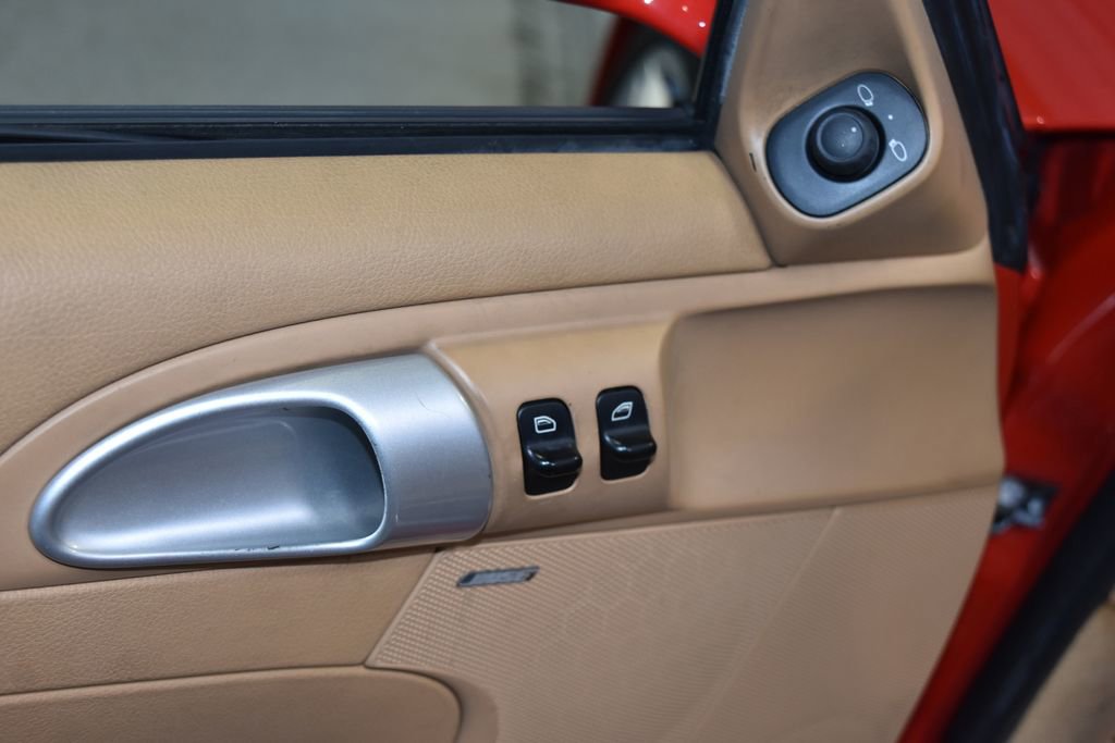 Used 2006 Porsche Boxster image 7