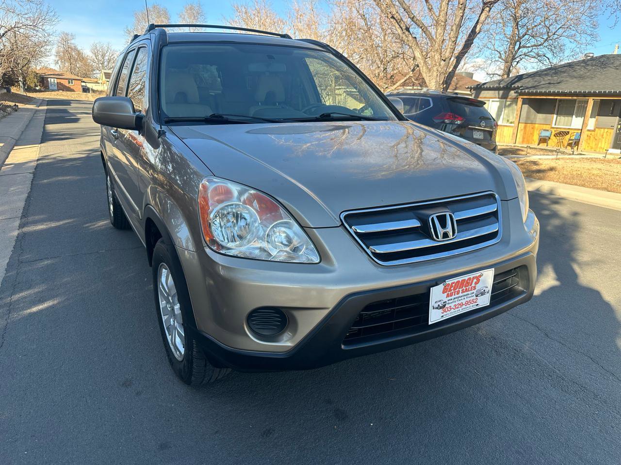 Used 2005 Honda CR-V EX image 7