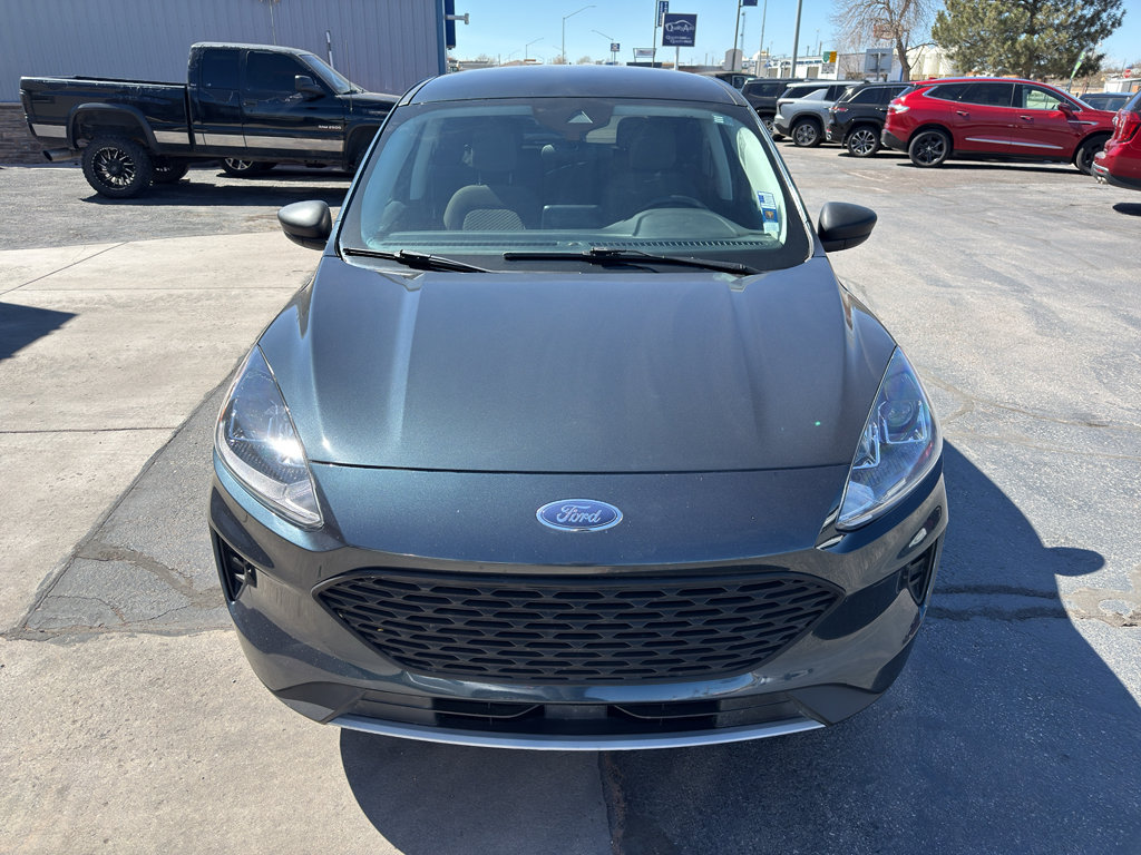Used 2022 Ford Escape SE w/ Cold Weather Package image 3