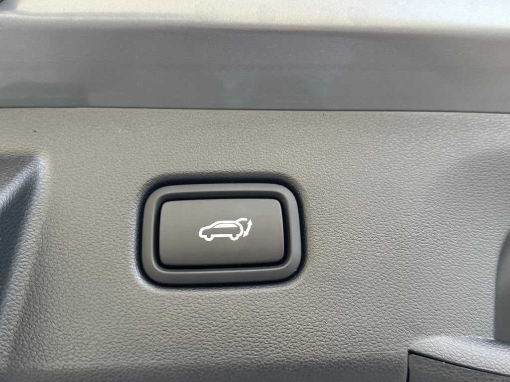New 2026 Hyundai Tucson SEL FWD image 24