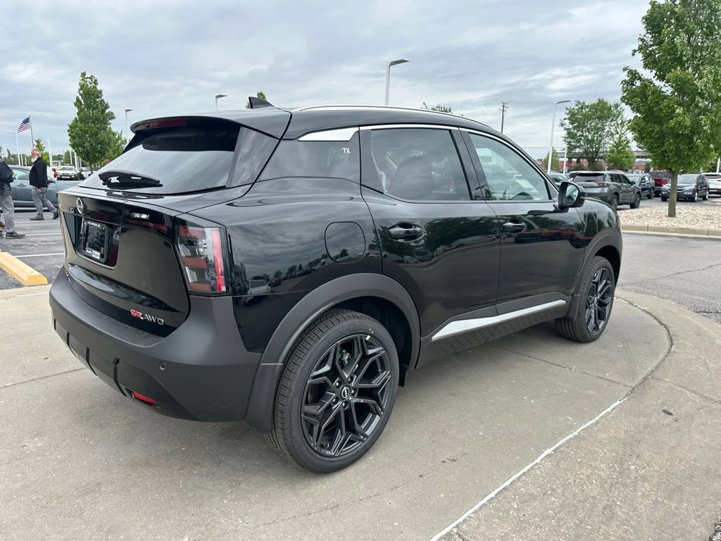 New 2026 Nissan Kicks SR w/ SR Premium Package AWD/4WD image 8