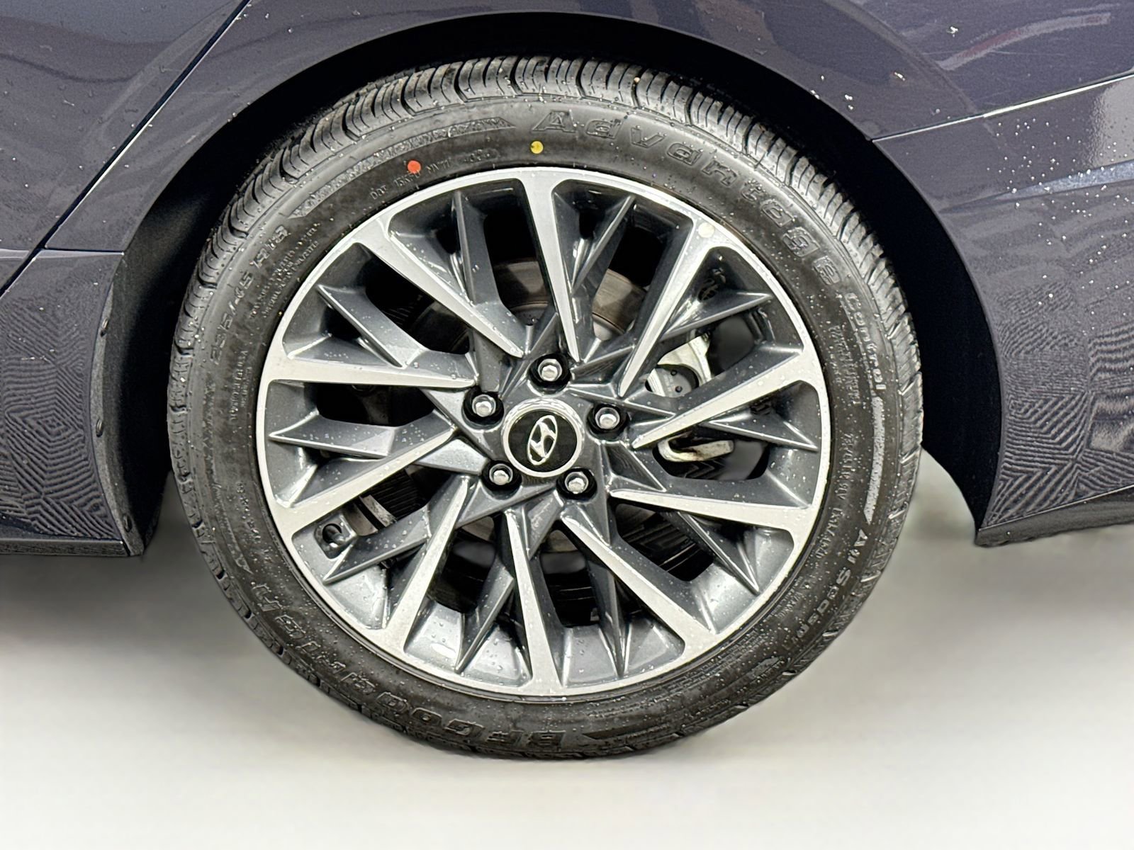 Used 2023 Hyundai Sonata Limited w/ Cargo Package FWD image 9