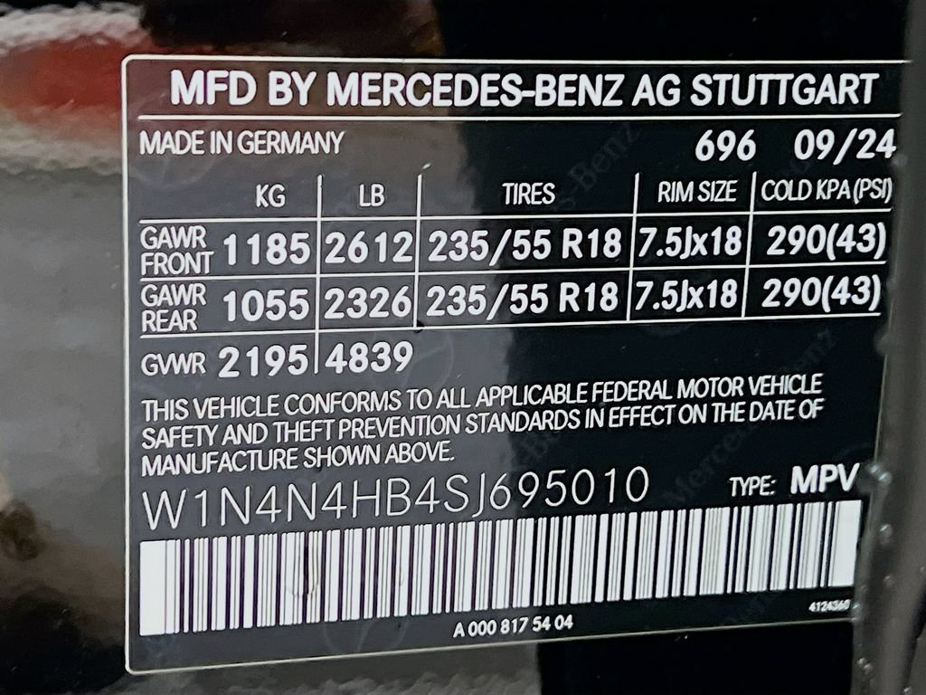 Used 2025 Mercedes-Benz GLA 250 4MATIC image 33