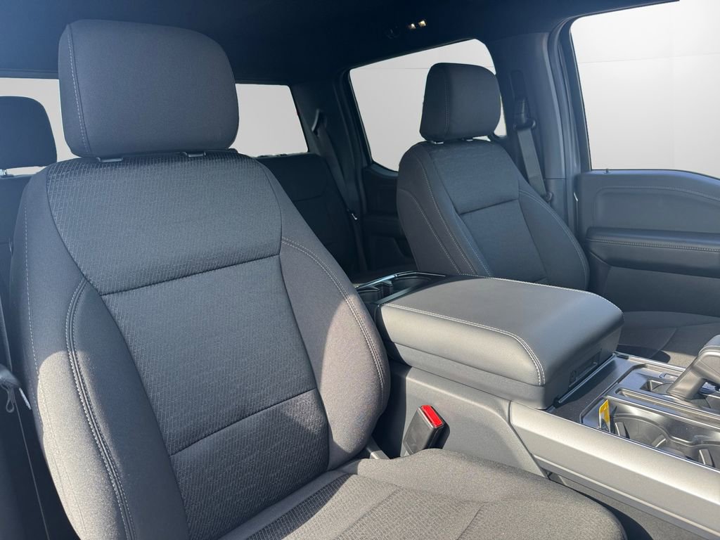 New 2026 Ford F150 XLT w/ Equipment Group 302A MID image 15