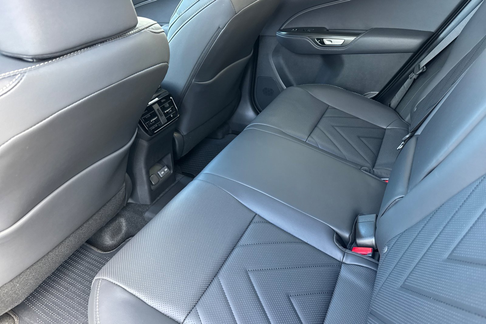 New 2026 Lexus NX 450h+ AWD w/ Luxury Package image 9