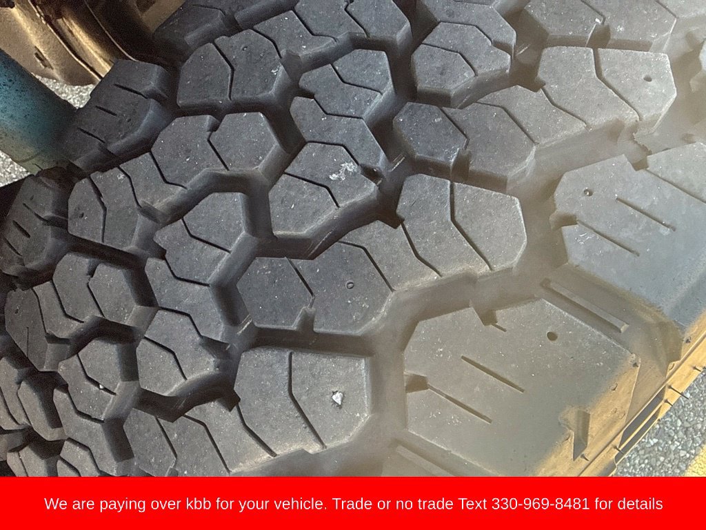 Used 2015 Toyota Tundra SR5 w/ TRD Off Road Package AWD/4WD image 9