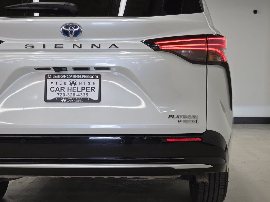 Used 2024 Toyota Sienna Platinum AWD/4WD image 56