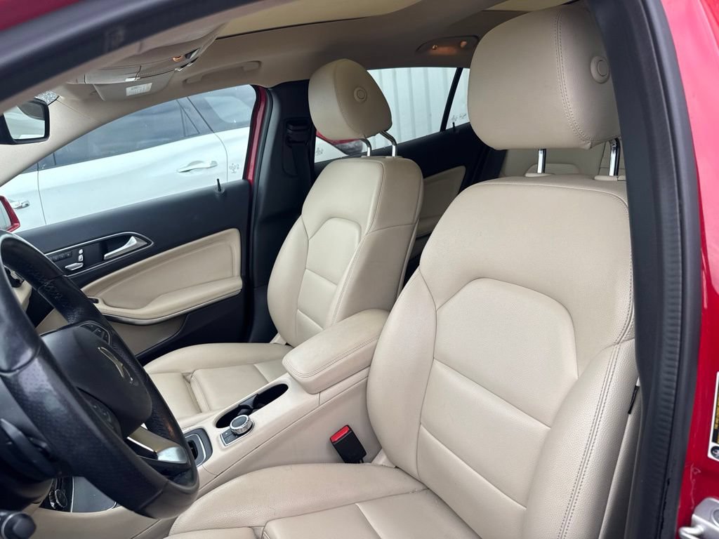 Used 2018 Mercedes-Benz GLA 250 4MATIC image 7