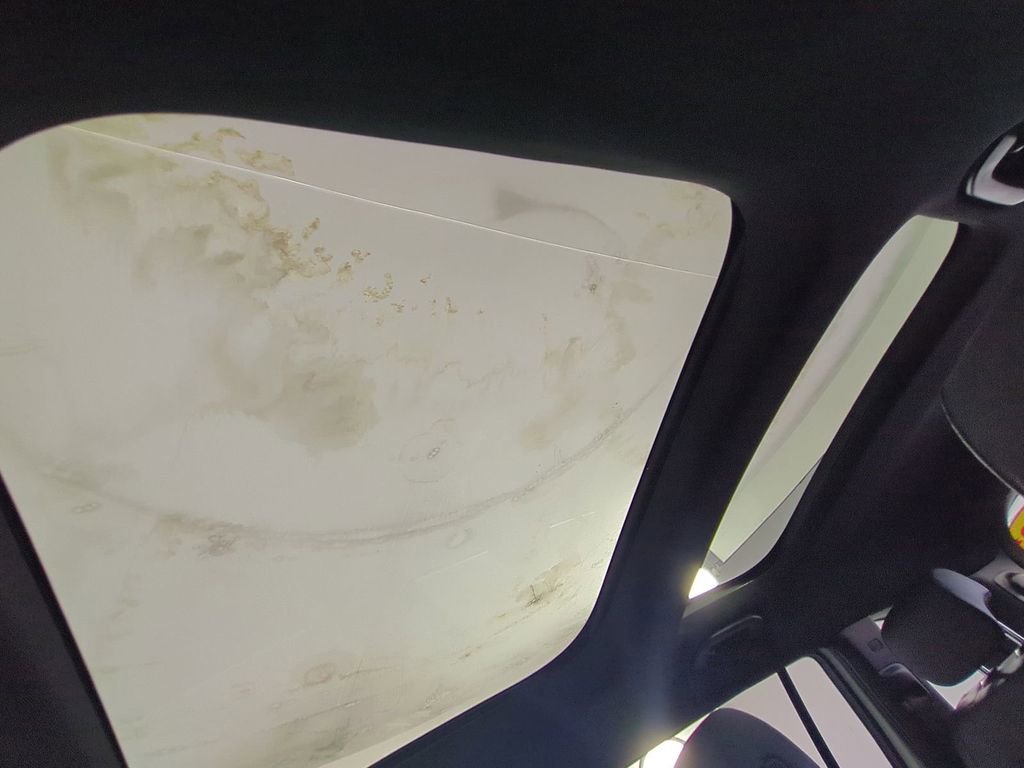 Used 2022 Mercedes-Benz GLB 250 image 24