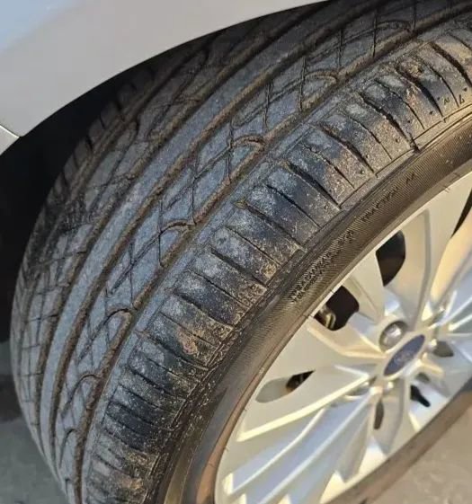 Used 2017 Ford C-MAX SE image 42