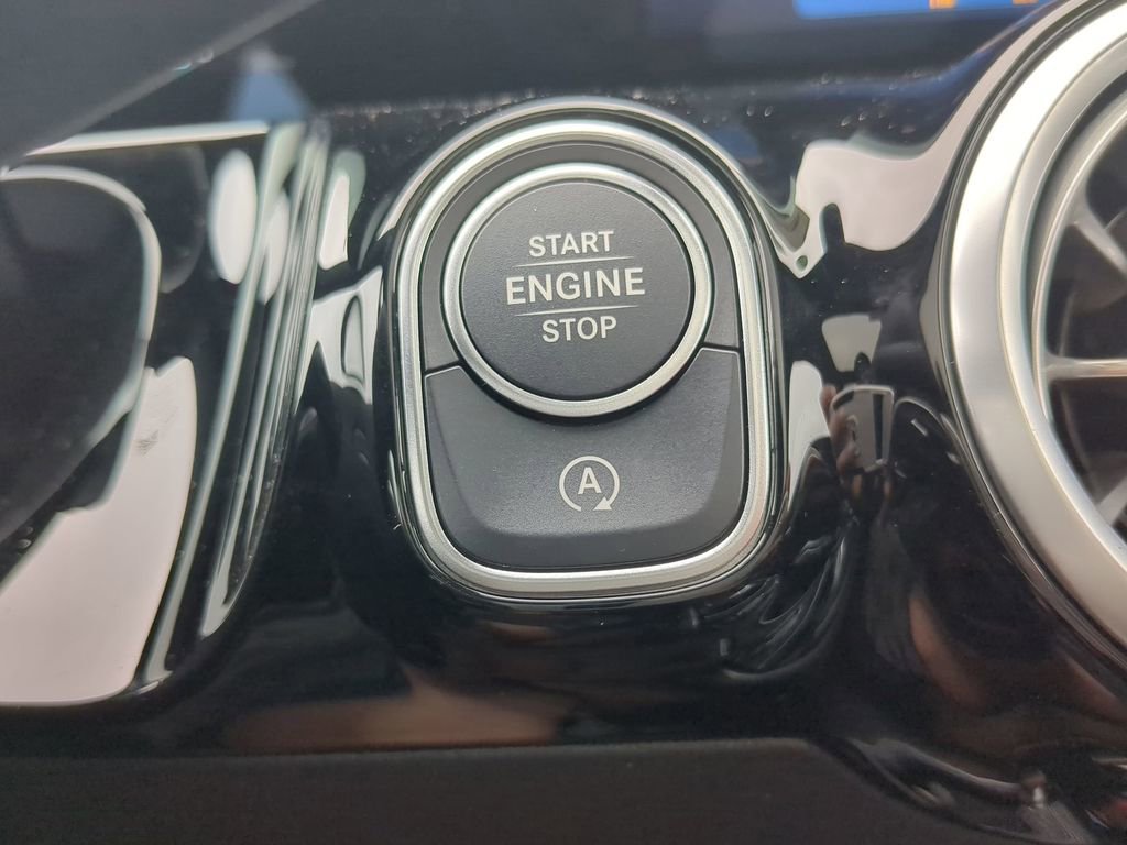 Certified 2025 Mercedes-Benz GLA 35 AMG 4MATIC image 14