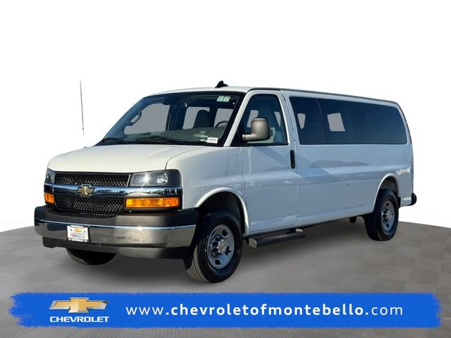 Used 2025 Chevrolet Express 3500 LT w/ LT Preferred Equipment Group