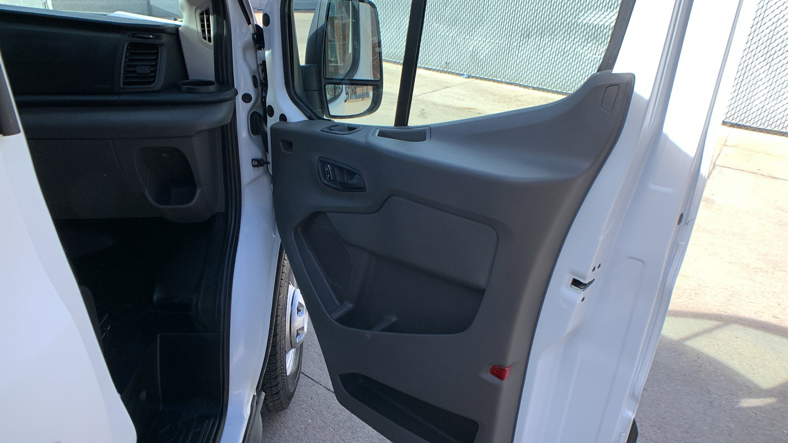 Used 2024 Ford Transit 250 148 Medium Roof Extended AWD image 18