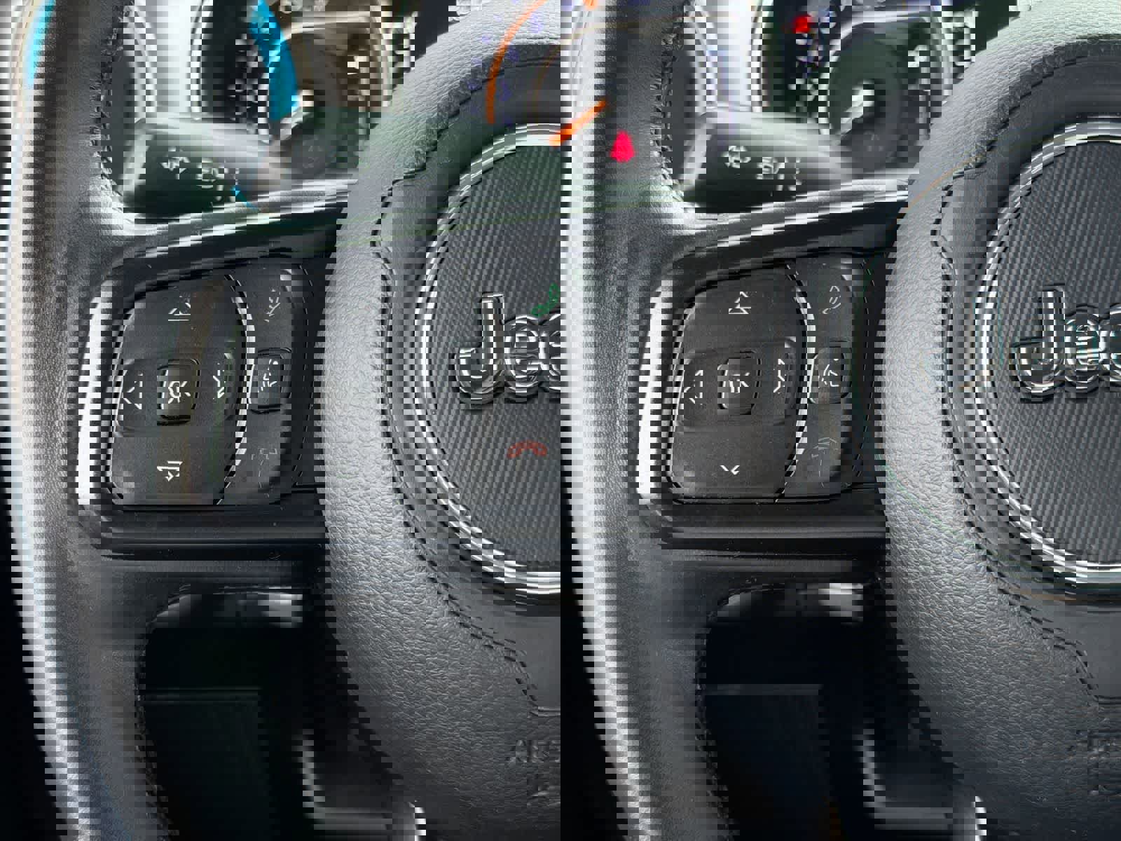 Used 2019 Jeep Wrangler Sport S image 24