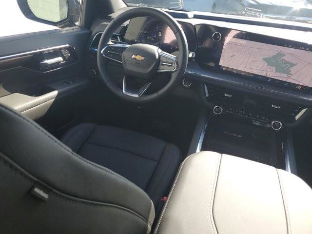 New 2026 Chevrolet Suburban LT w/ Comfort Package image 12