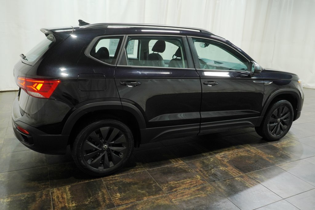 Used 2023 Volkswagen Taos S FWD image 3