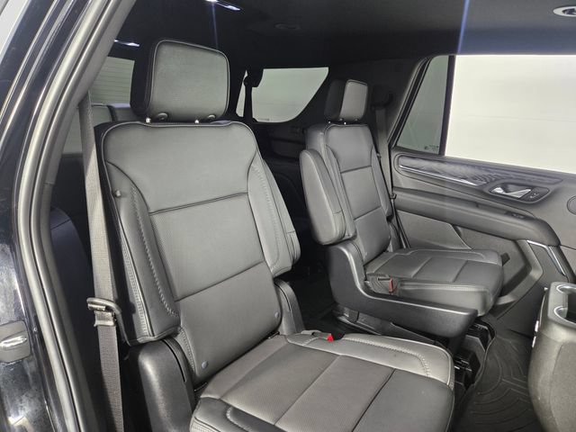 Used 2024 GMC Yukon Denali w/ Advanced Technology Package AWD/4WD image 18
