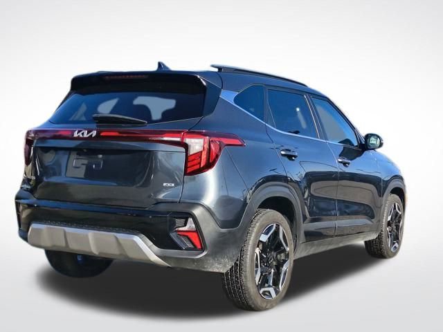 Certified 2024 Kia Seltos SX w/ SX Sunroof Package image 9