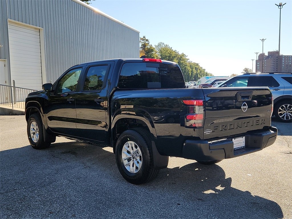 New 2026 Nissan Frontier S image 3