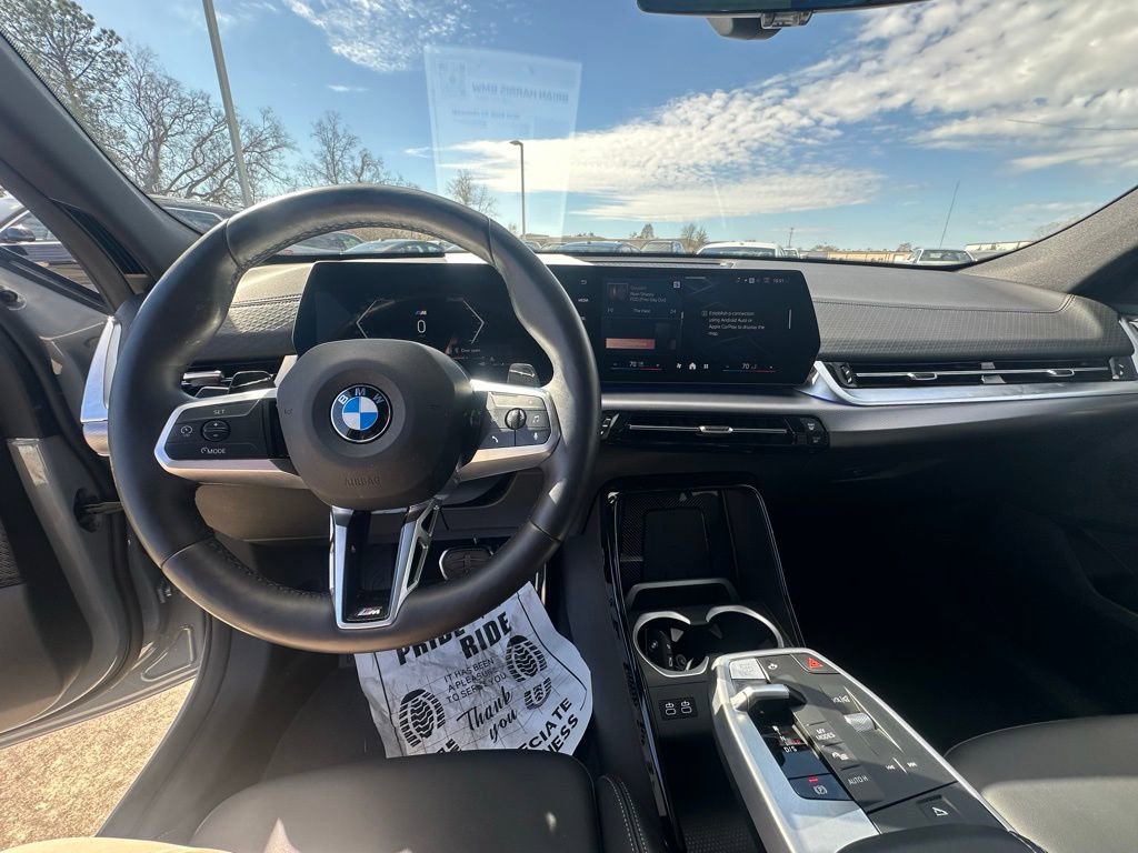 Certified 2025 BMW X2 xDrive28i image 12