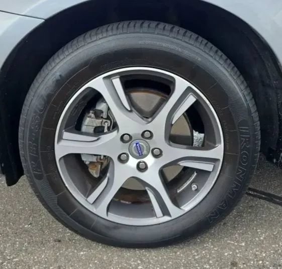Used 2013 Volvo XC60 T6 AWD/4WD image 49
