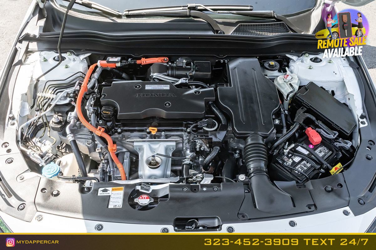 Used 2018 Honda Accord Touring image 19