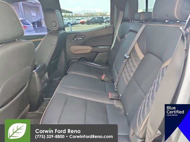 Used 2024 GMC Canyon Denali image 12