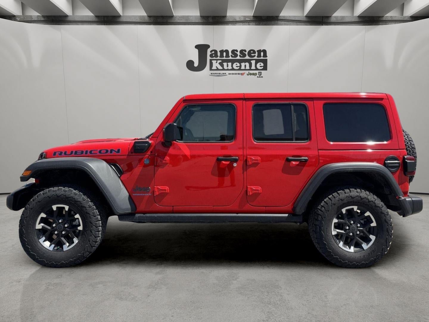 Used 2025 Jeep Wrangler Unlimited Rubicon 4xe w/ Convenience Group