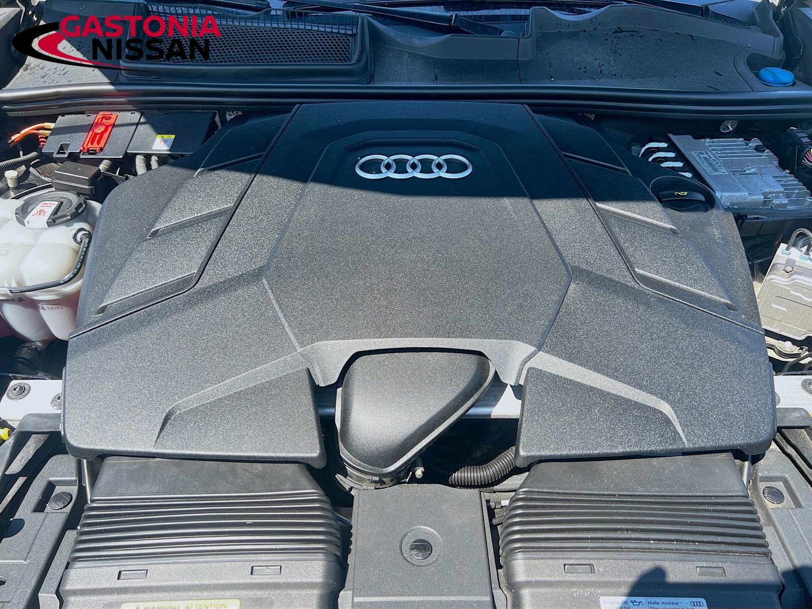 Used 2022 Audi Q8 Prestige image 40