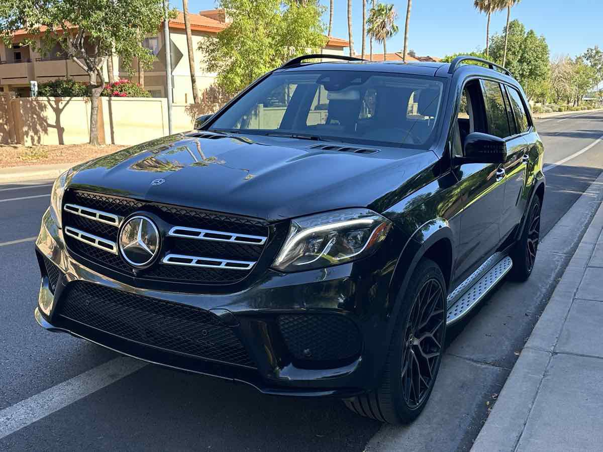 Used 2018 Mercedes-Benz GLS 550 4MATIC w/ Driver Assistance Package image 4