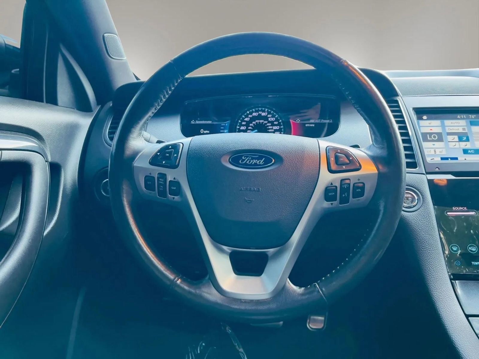Used 2017 Ford Taurus SHO w/ Driver Assist Package AWD/4WD image 25