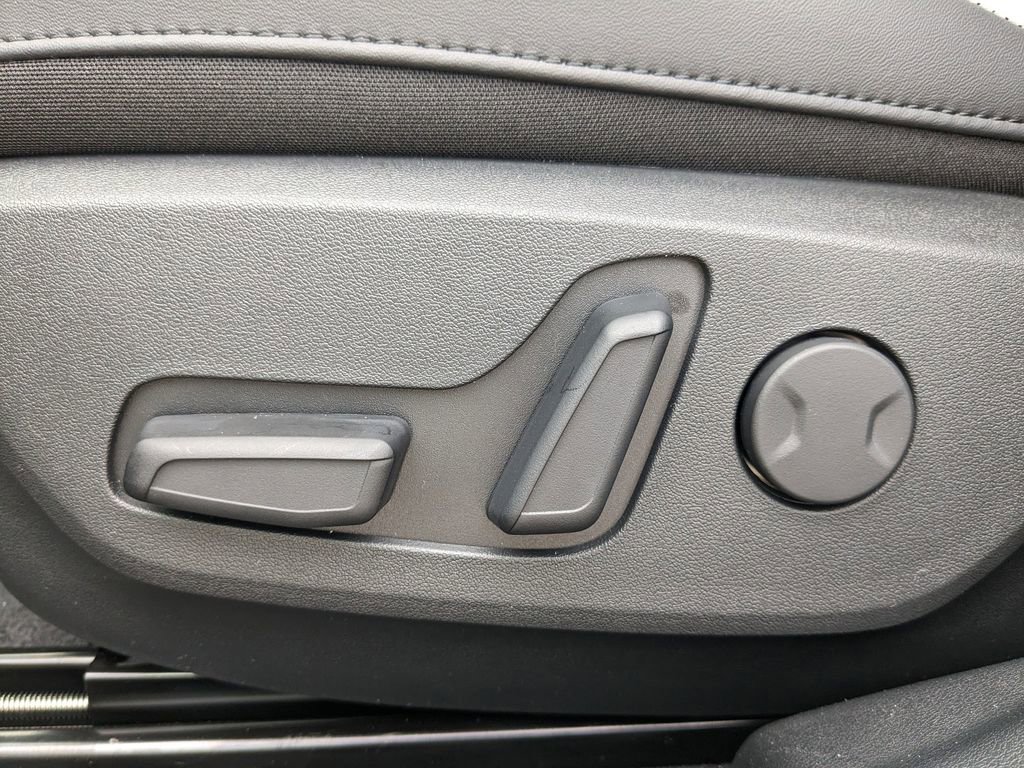 New 2025 Kia EV6 GT-Line RWD image 24