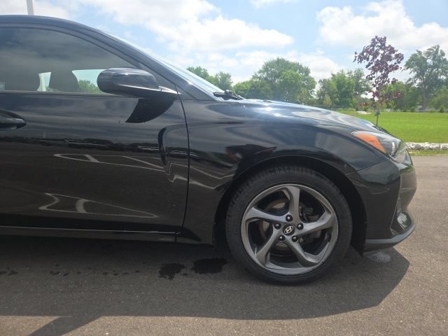 Used 2019 Hyundai Veloster 2.0 FWD image 4
