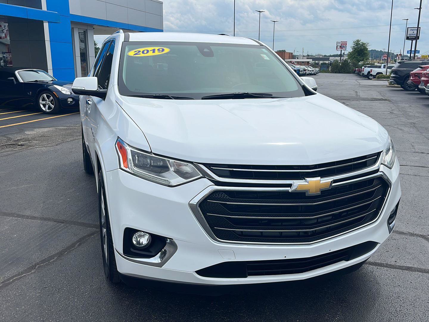Used 2019 Chevrolet Traverse Premier AWD/4WD image 10