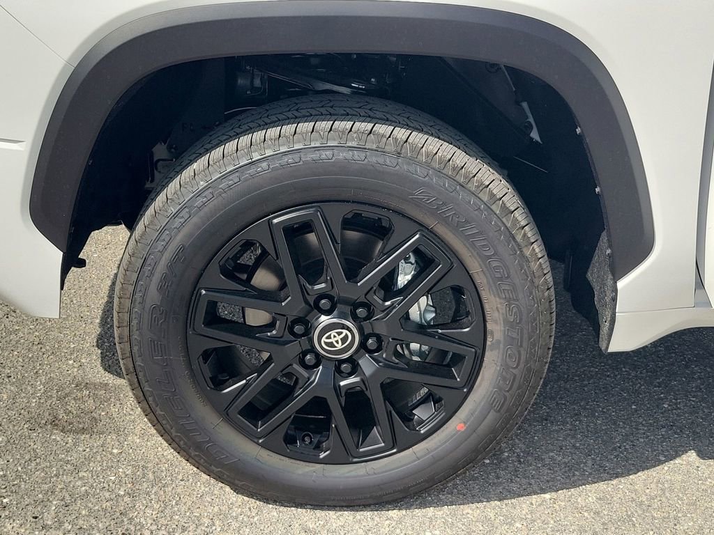 New 2026 Toyota Tundra Limited image 17