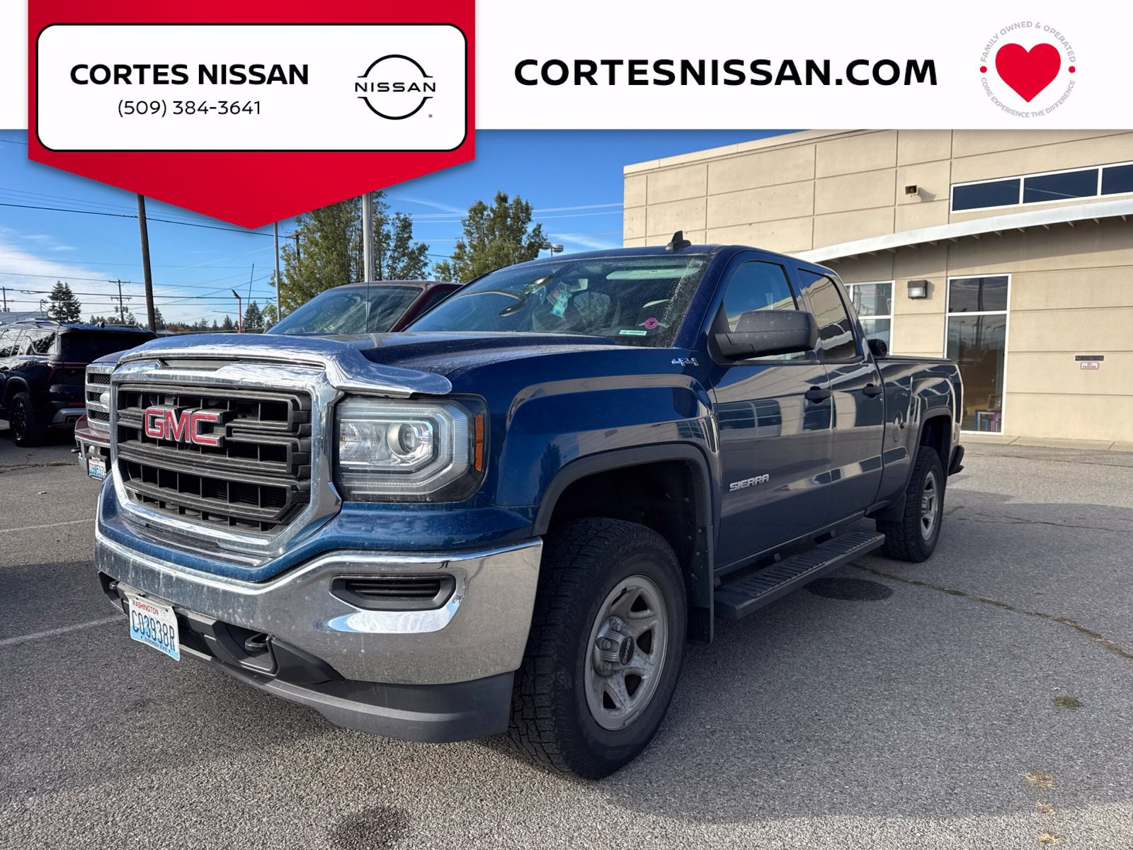 Used 2016 GMC Sierra 1500 4x4 Double Cab w/ Sierra Convenience Package image 1