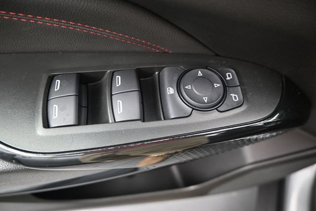Used 2026 Chevrolet Trax RS w/ Sunroof Package FWD image 10